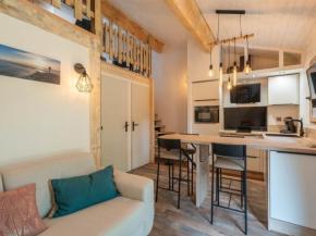 Maisonnette Rénovée 4 Pers, Bord du Courant, Proche Océan, Terrasse, Tout Confort, Classée 2 Étoiles - FR-1-50-122